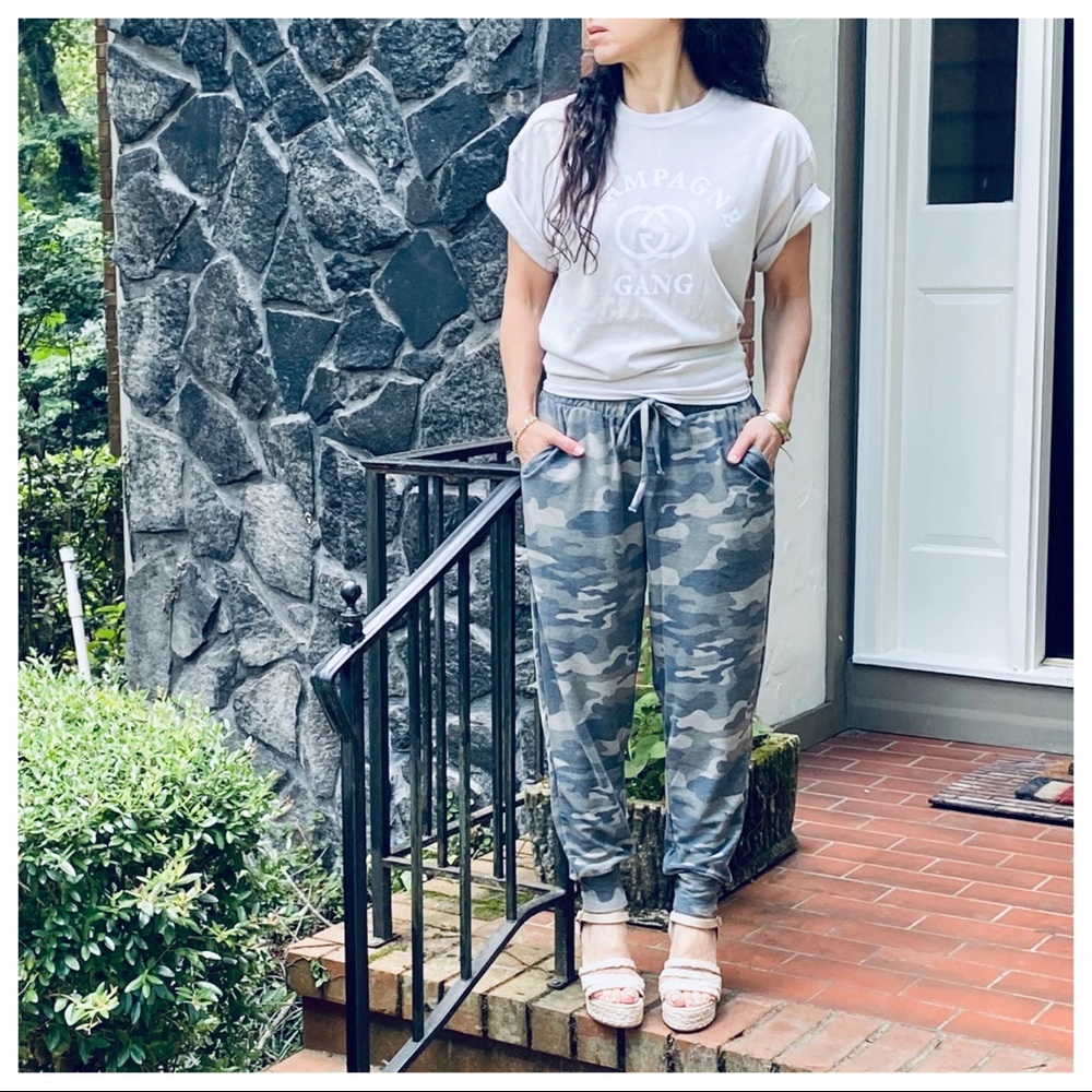 ✨LAST ONE✨CHIC CAMOUFLAGE JOGGERS - Picture 5 of 7